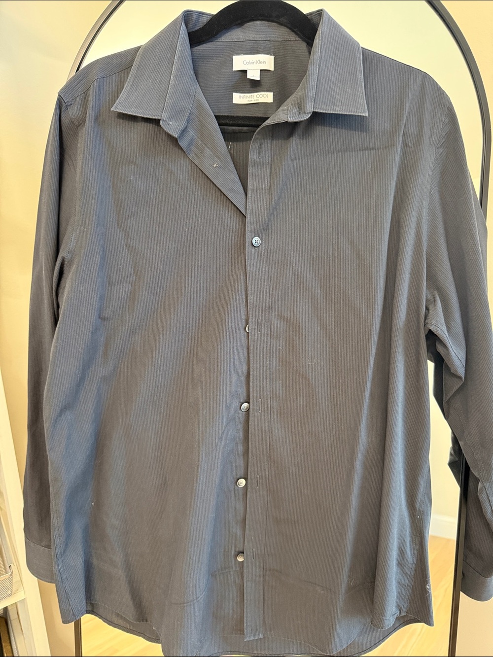 Calvin Klein Men's Button-Down Shirt - Charcoal Gray
